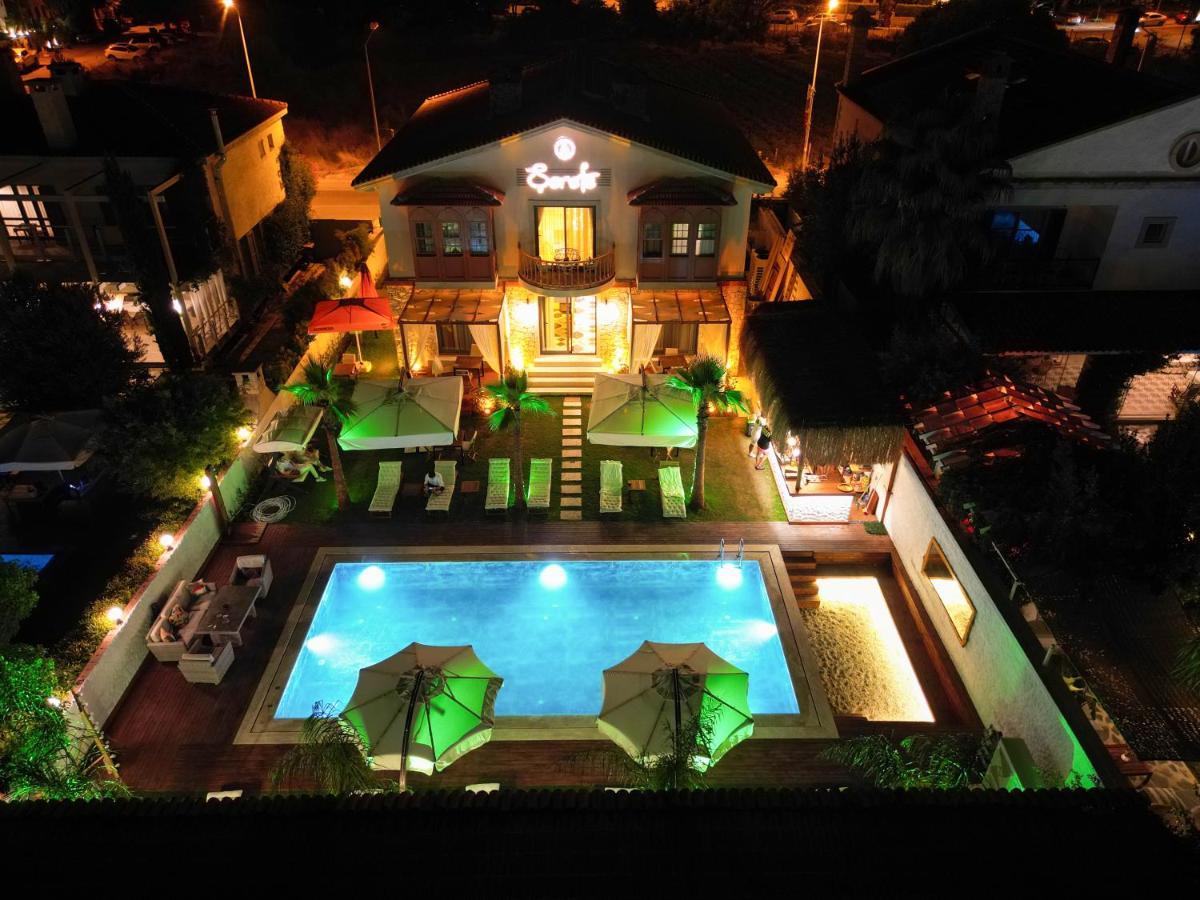 Serefe Hotel Alaçatı Luaran gambar